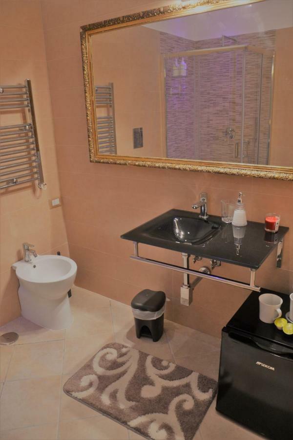 Domus Sanfelice Suite ナポリ エクステリア 写真