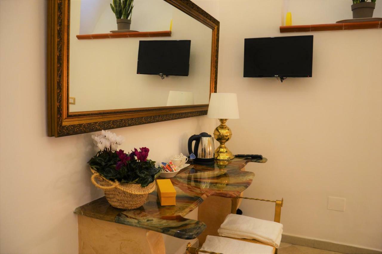 Domus Sanfelice Suite ナポリ エクステリア 写真